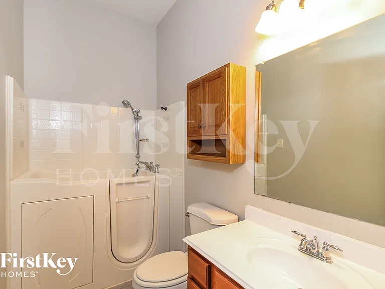 424 Stampede Ct — Photo 13