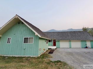 203 Riverfront Ln, Clayton, ID 83278