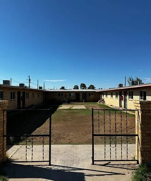 4510 Maxwell Ave #11 — Photo 5