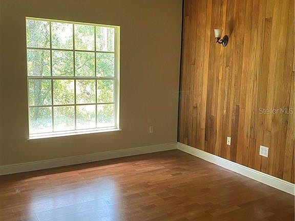 3rd image of 1259 Oval Ln