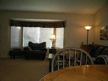 5th image of 275 Lexington Ct