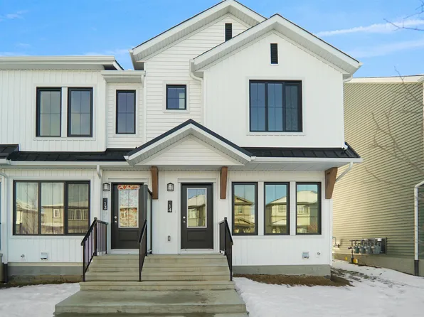 427 Aster Dr, Edmonton, AB T6T 2N8