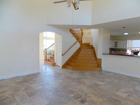 4th image of 7312 Tabor Cir
