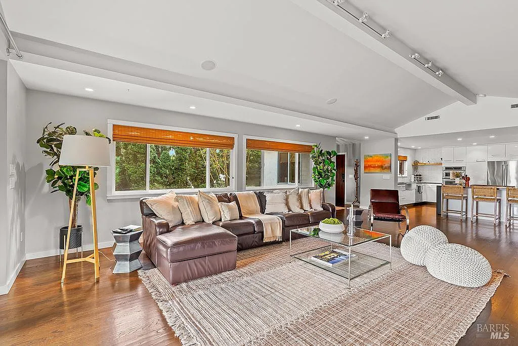 10936 Eastside Road - Photo 12