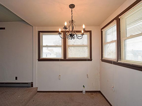 5th image of 2315 Sherman Ave