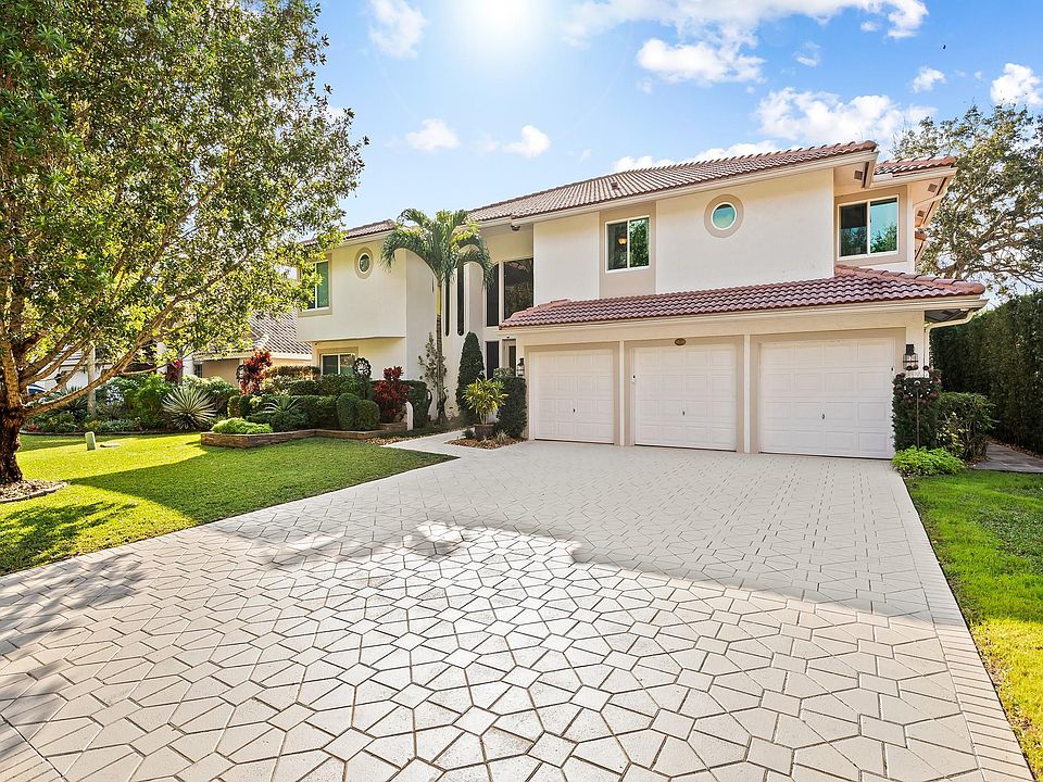 1st image of 9834 NW 49th Place