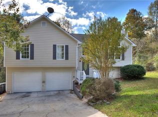 170 Austin Dr, Douglasville, GA 30134