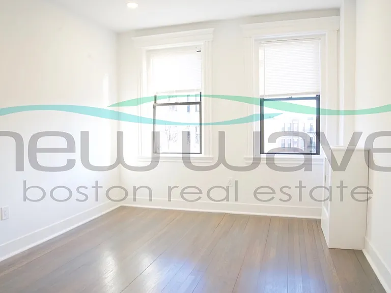 11 Queensberry St #22 — Photo 7