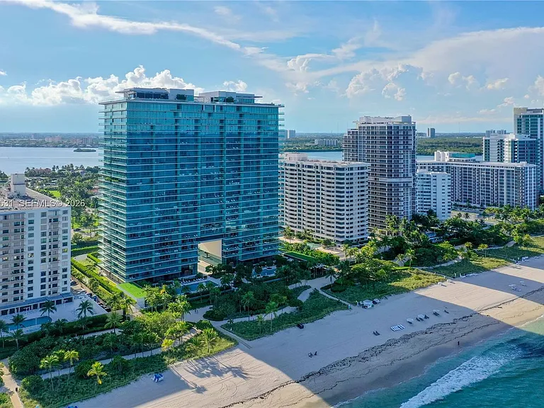 10201 E Collins Ave #1002 — Photo 40