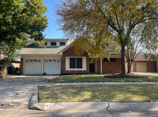 2909 Raspberry Ln, Pasadena, TX 77502