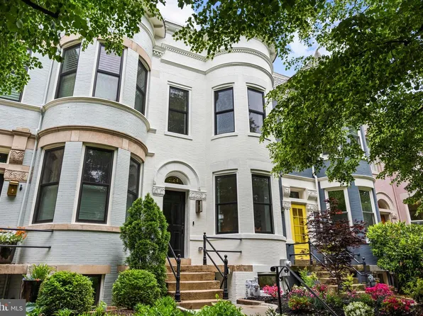 324 5th St SE, Washington, DC 20003