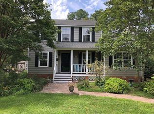 12 Swannee Ct, Ashland, VA 23005