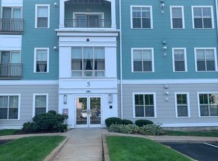 5 Repton Cir UNIT 5406, Watertown, MA 02472