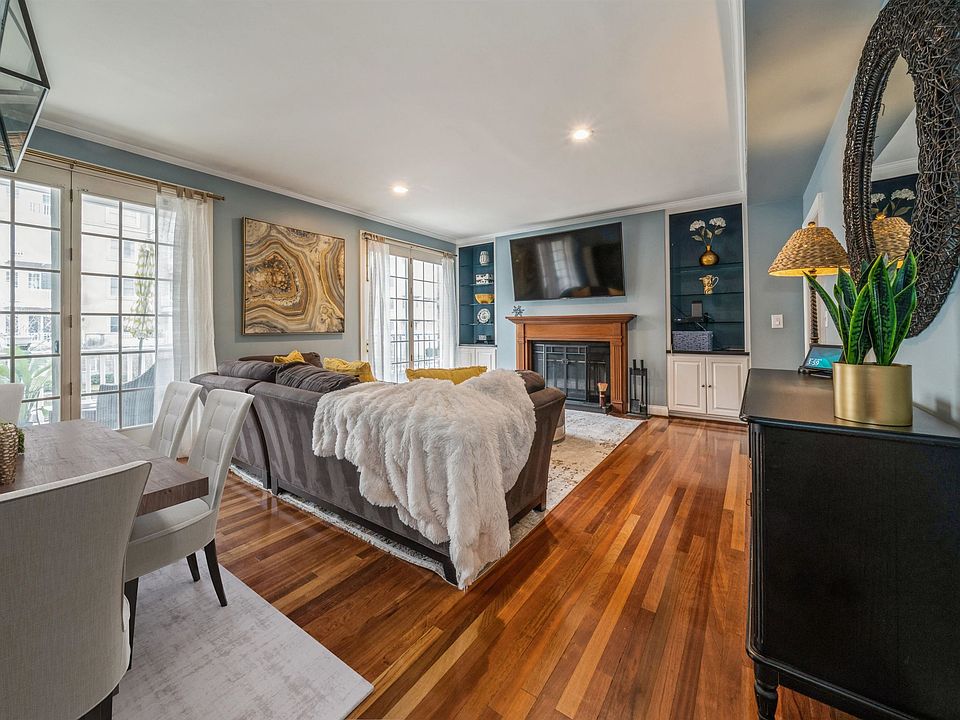 26 Half Moon Isle, Jersey City, NJ 07305 Zillow