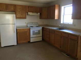 215 W Catherine St #2F, Milford, PA 18337