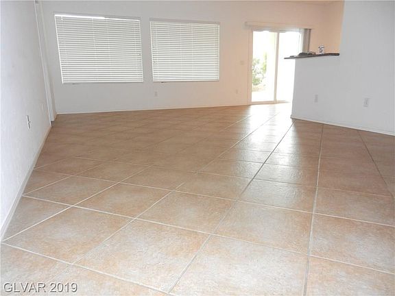 4th image of 2520 Carrier Dove Way