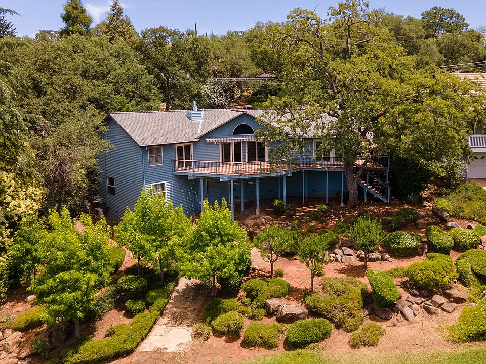 1st image of 3836 Fairway Dr