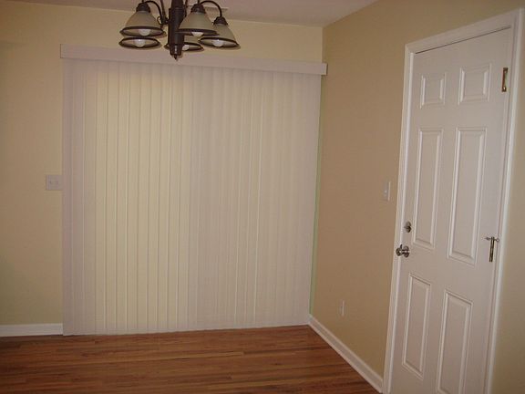 Dining area and patio door to back yard