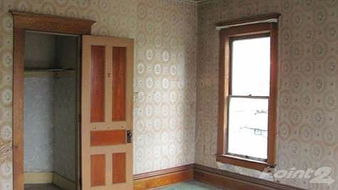 5th image of 98 N Gordon St