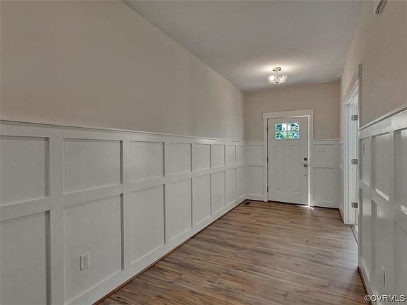 3rd image of 9959 Honeybee Dr