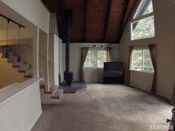 3rd image of 1554 Skyline Dr