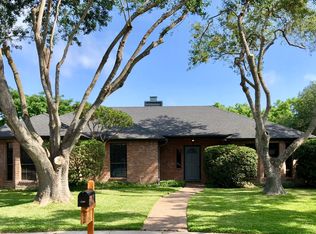 2309 Twin Oak Dr, Portland, TX 78374