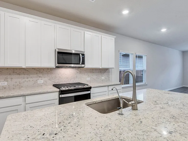 6501 Dragride Rd — Photo 7