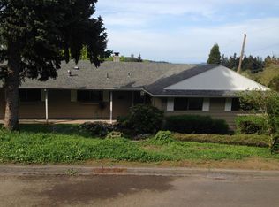 1695 Meadows Dr, Lake Oswego, OR 97034