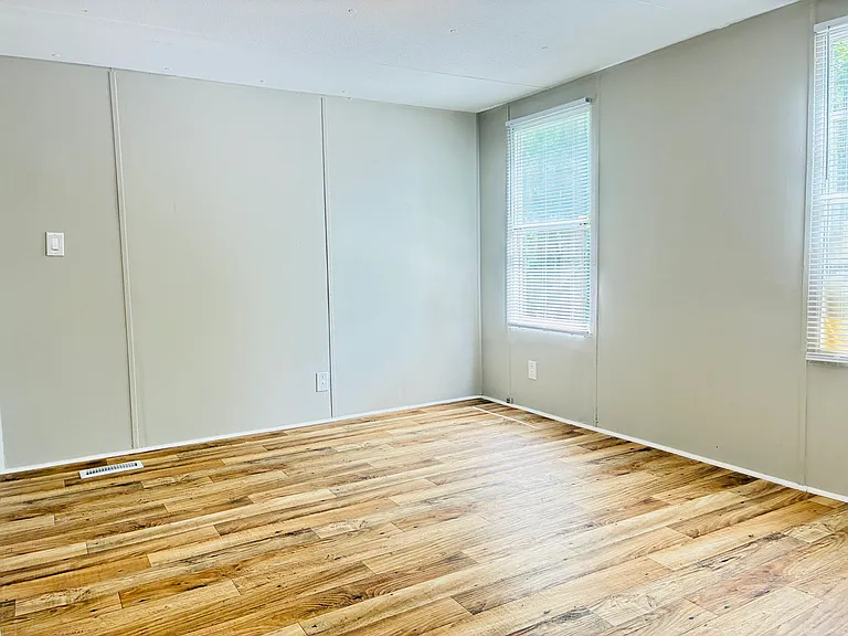 143 Bluebird Ln #A — Photo 18