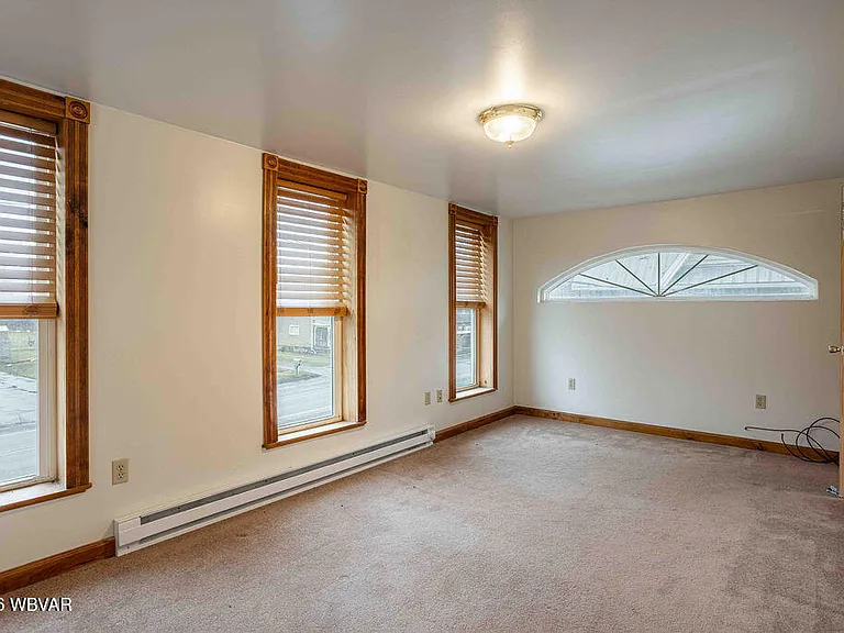 2269 N Williamson Rd — Photo 35
