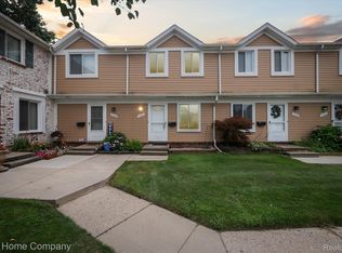 11526 Messmore Rd, Utica, MI 48317