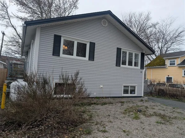 11 Whiteway Street, St. John's, NL A1B1J9