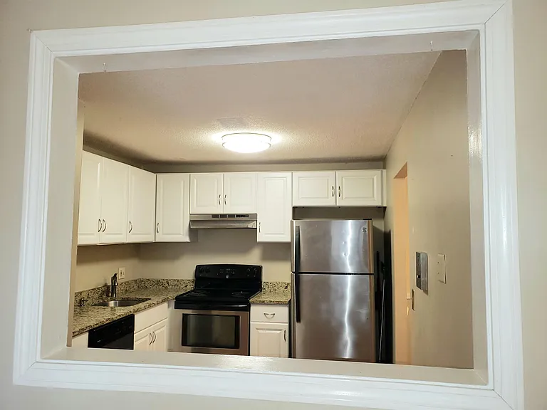 130 English Village Rd #302 — Photo 6