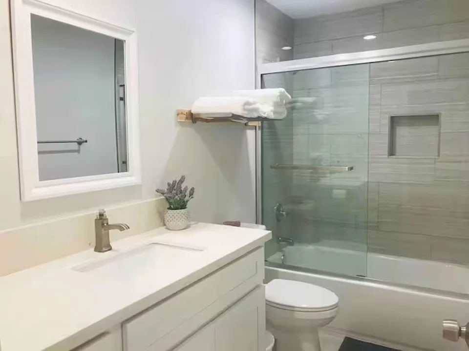 Restroom 1