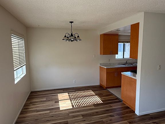 3rd image of 429 N Curtis Ave APT 5