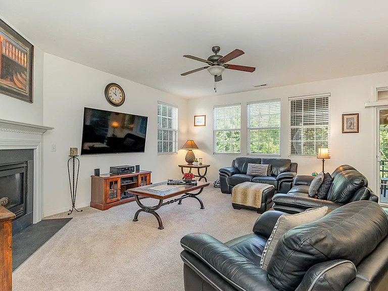 6049 Ricker Rd — Photo 7