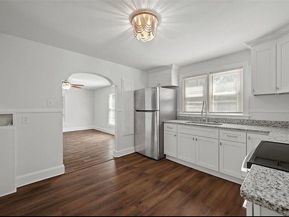 3rd image of 1512 Parker Ave APT B