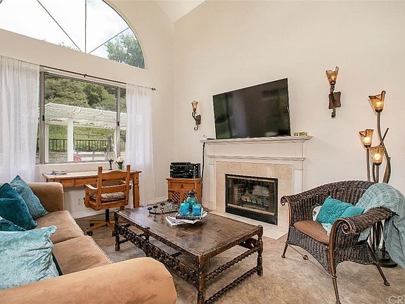 5th image of 28252 Evergreen Ln