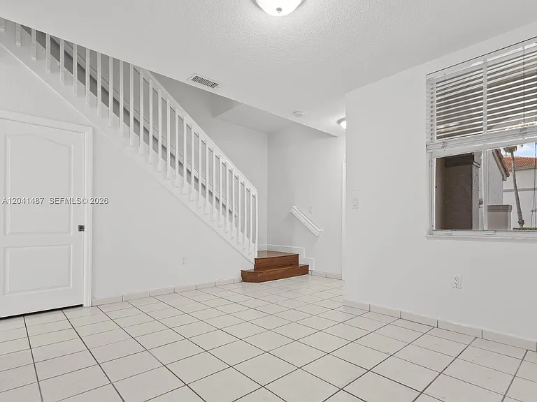 10966 NW 43rd Ter #10966 — Photo 14