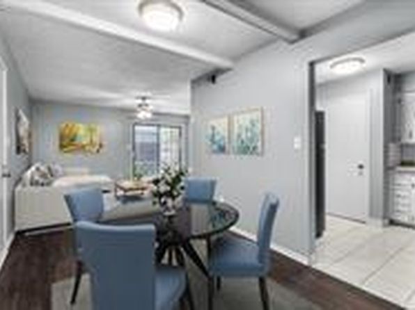 1 NW 8th St #11193166