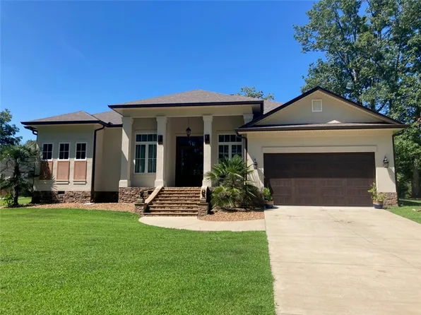 1751 Walker Dr, Gadsden, AL 35903