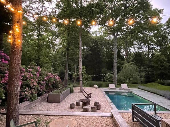 26 Sycamore Dr
