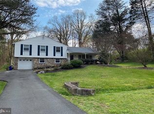 2 E Glen Cir, Media, PA 19063