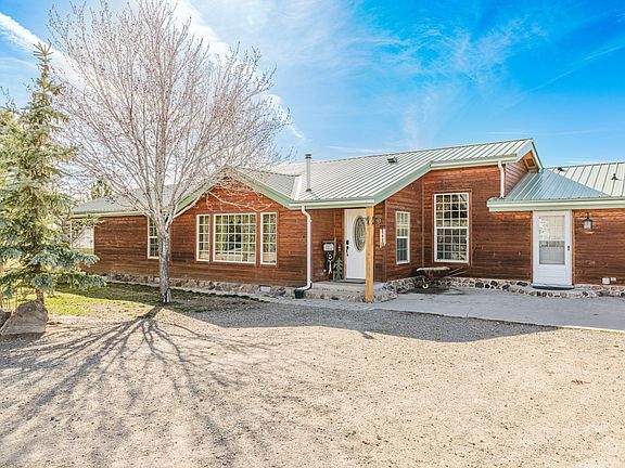 4th image of 3036 Adobe Ranchos Dr