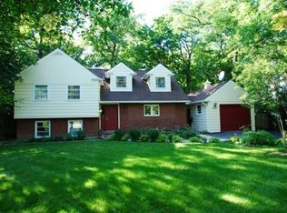 364 Ravine Park Dr, Lake Forest, IL