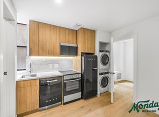 236 W 15th St #3, New York, NY 10011