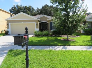 5122 Grassy Knoll Dr, Tavares, FL 32778
