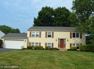 2598 Viking Dr, Herndon, VA 20171