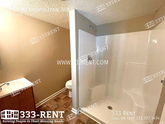 5th image of 1253 Metropolitan Ave