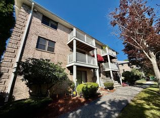 Plaza Place Condominium, Billerica, MA 01821